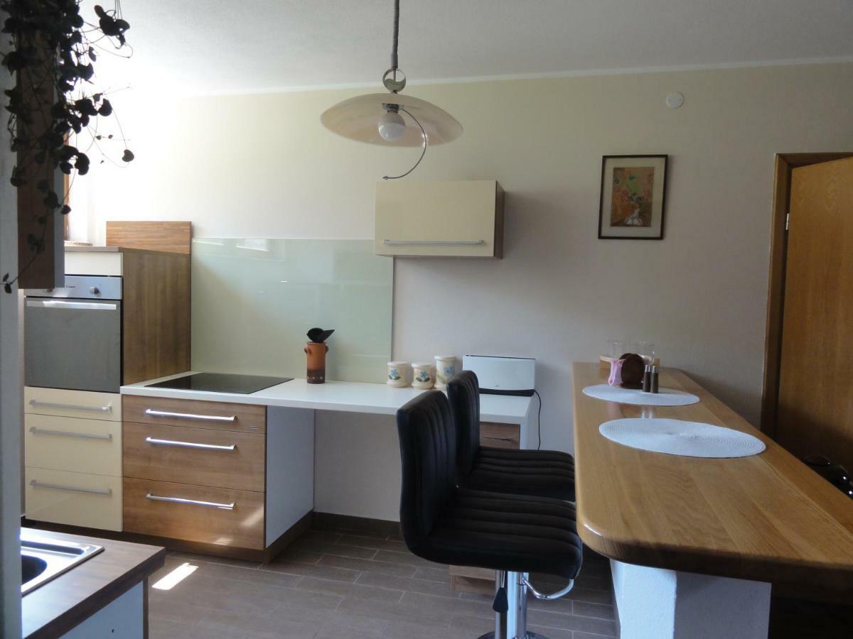 Apartma Jezero Most na Soči Eksteriør bilde